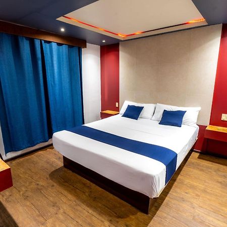 Hotel Rose Ensenada Ngoại thất bức ảnh