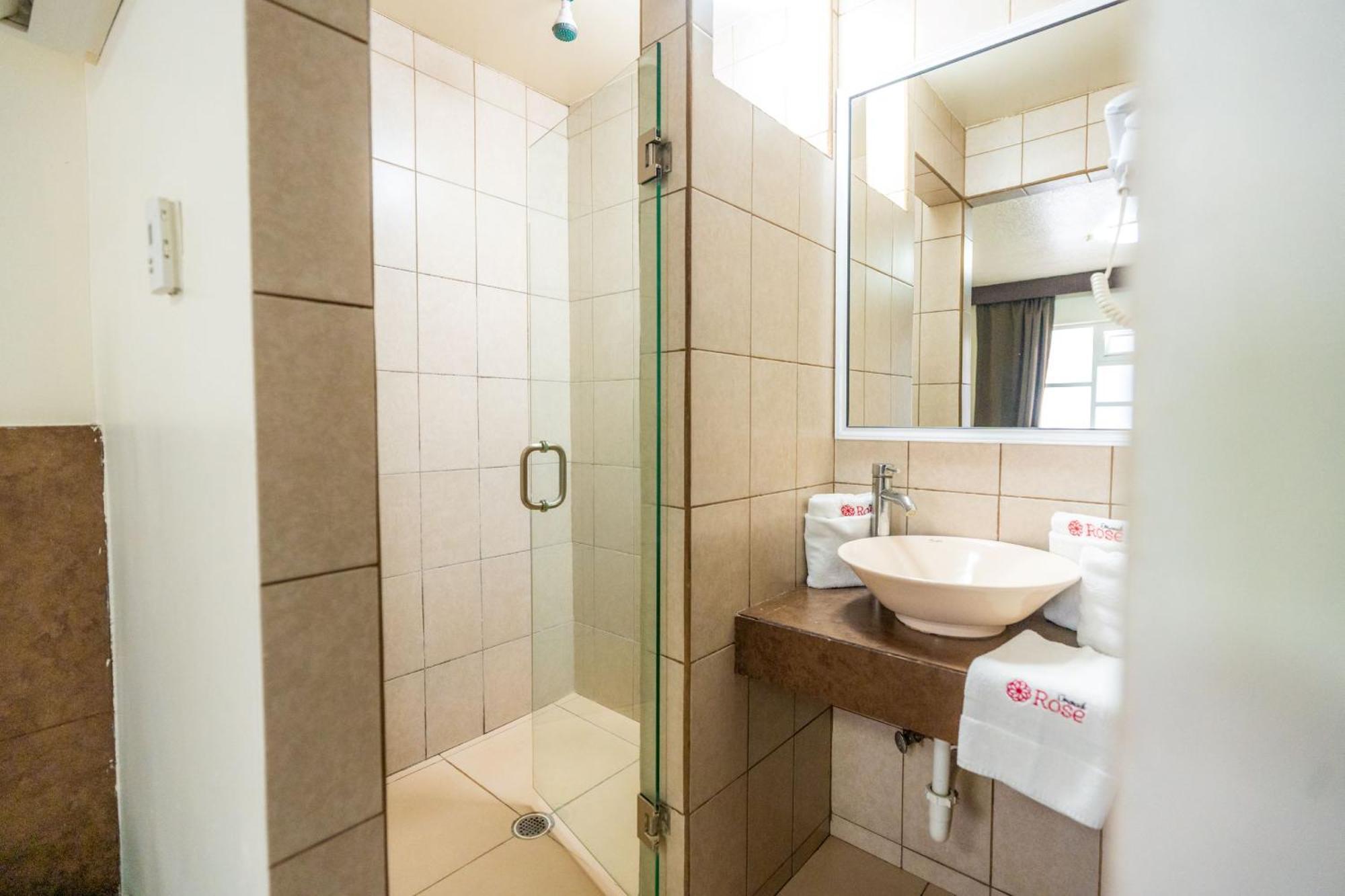 Hotel Rose Ensenada Ngoại thất bức ảnh